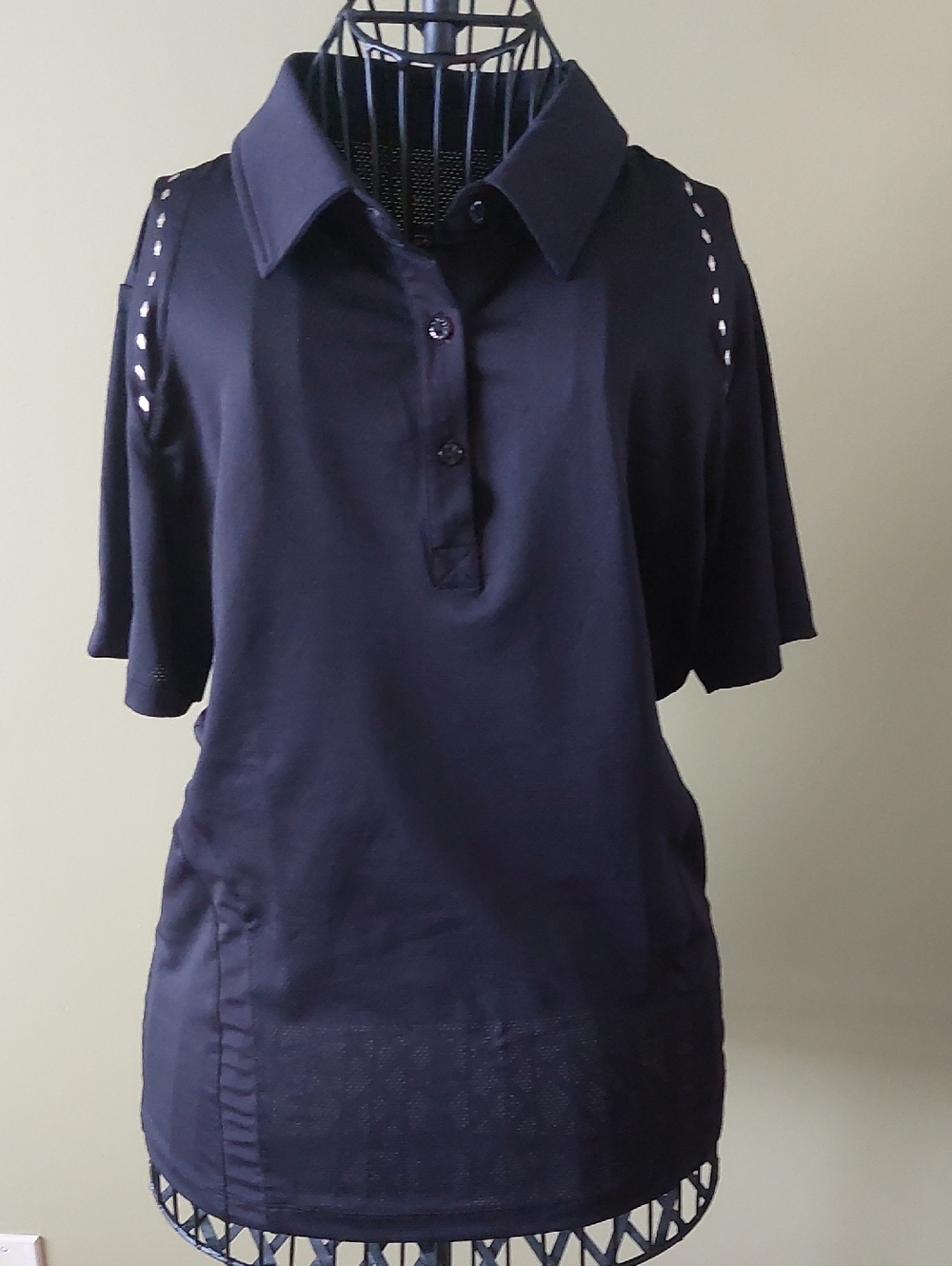 SPANNER Navy Cold-Shoulder Button-Down Polo Top